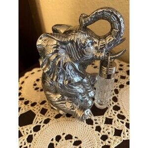 RARE Vintage Arthur Court Elephant with Salt and Pepper Shakers